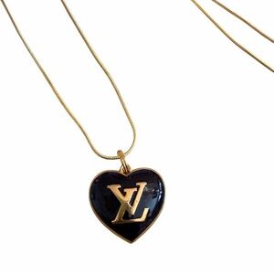 Black and Gold Heart Pendant Necklace - Elegant Design Jewelry